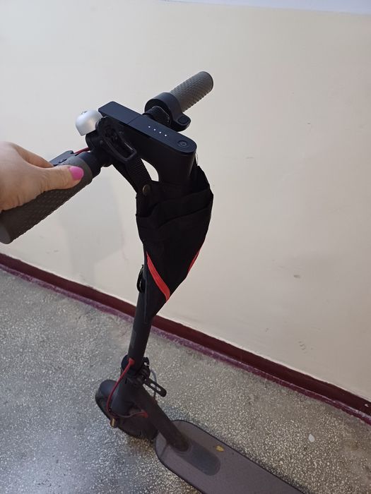 Trotineta Xiaomi electrica