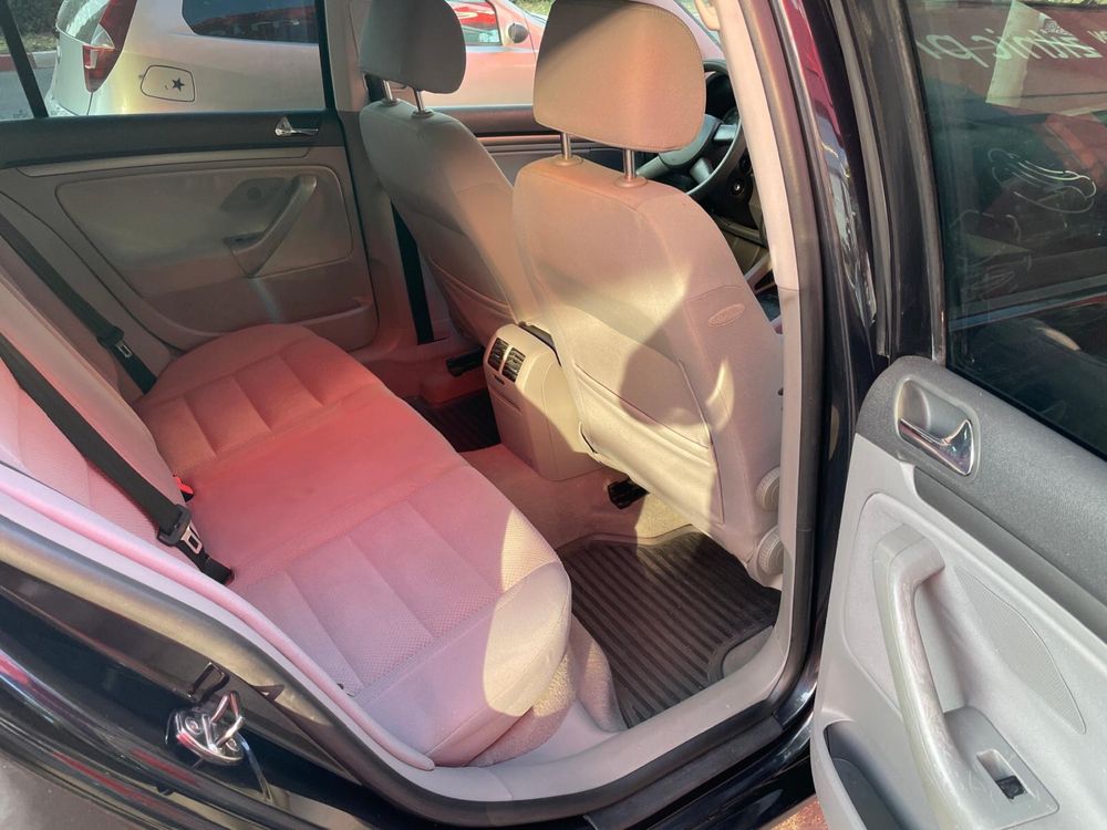VW Golf 5 1.6 benzina