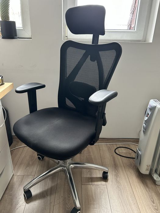 Ергономичен стол