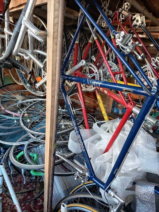 Cadru cursiera  spaniol/ englezesc si alte piese