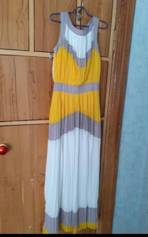 Вечерние платья длинные