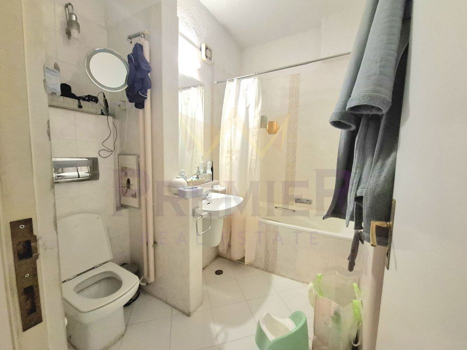 Продава се Двустаен апартамент в София, Оборище - 81 кв.м за 3642 €/кв.м - Снимка #7