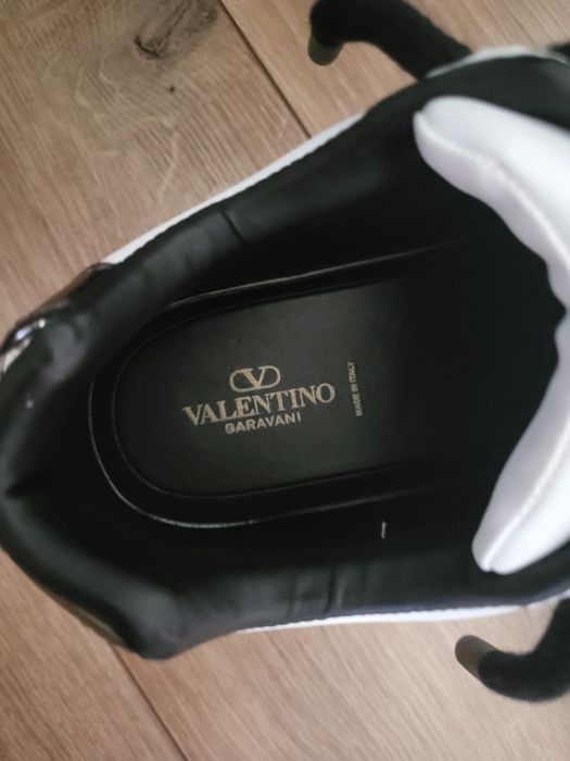 Adidași Valentino
