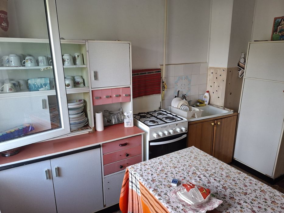 Vand apartament 2 camere