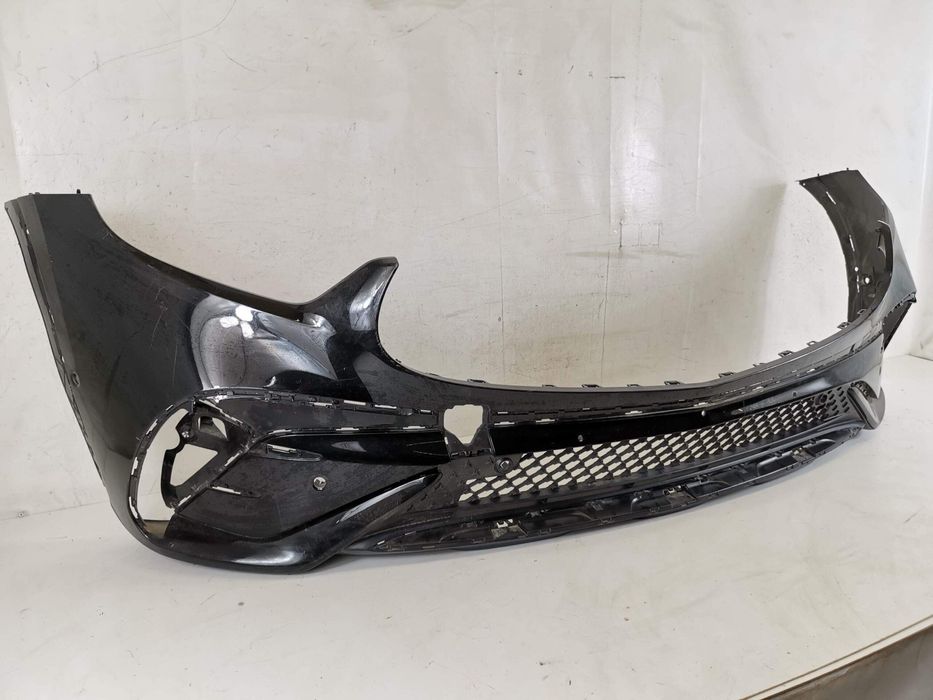 Предна броня Мерцедес-Бенц ГЛЦ / Mercedes-Benz GLC Оригинална, в добро