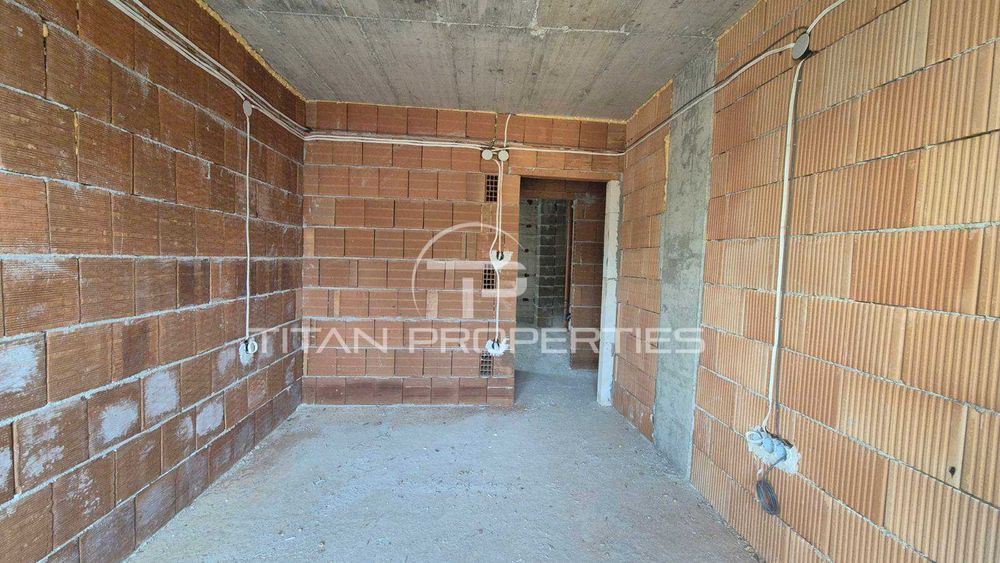 Продава се Тристаен апартамент в Пловдив, Кючук Париж - 105 кв.м за 1569 €/кв.м - Снимка #3