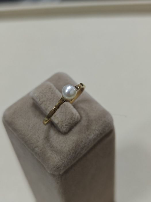 Inel cu perla aur 18k 1.73gr (r)