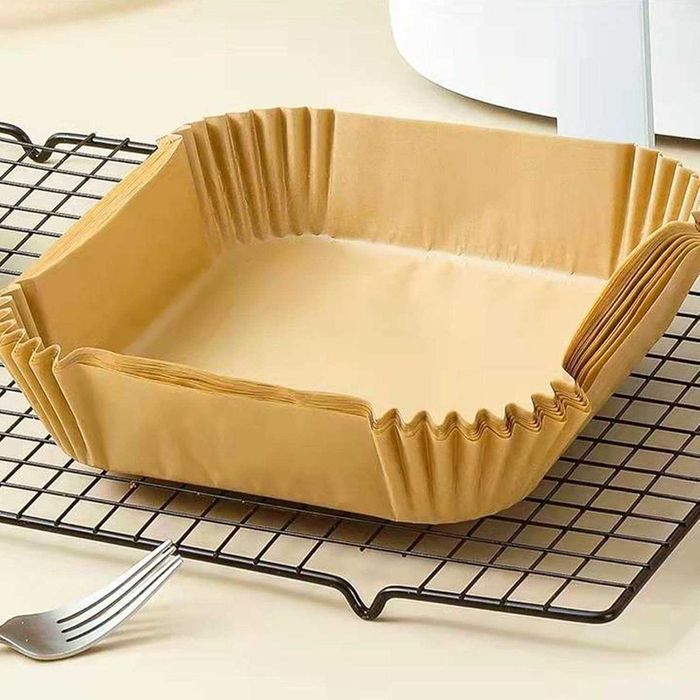 Set 50 hartie de copt pentru friteuza cu aer cald antiaderenta 16x16cm