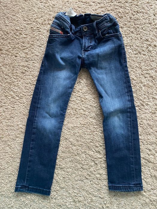 Дънки Diesel за от 4-6г