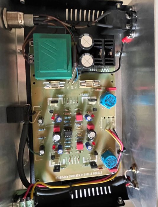 Amplificator casti audio