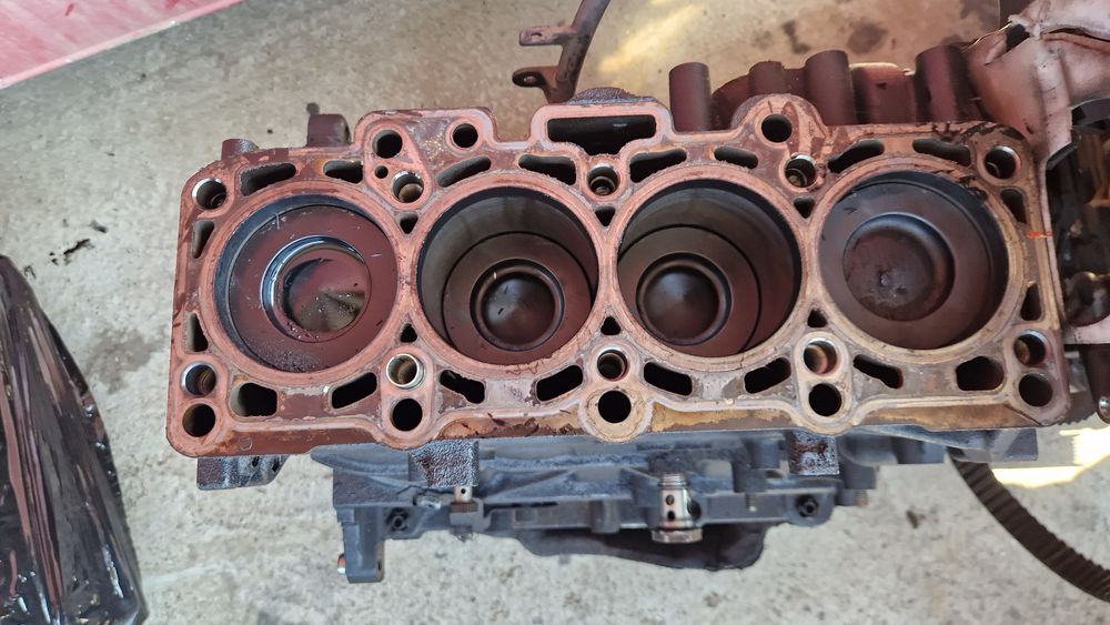 Bloc motor ambielat Vw 1.6tdi CAYD 2011