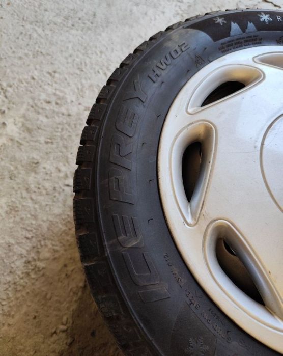 Зимние балоны диски 185/65/14