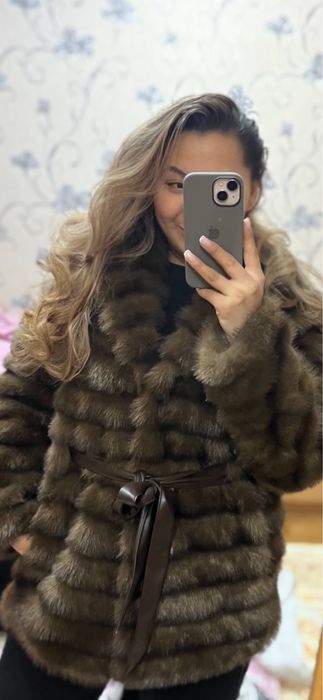 Продам эко шубку под соболь
