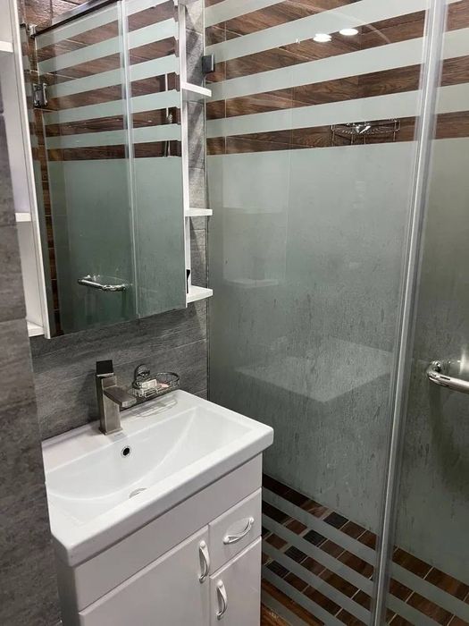 Сдается 1 ком Кушбеги. 5 этажный дом. Без лифта