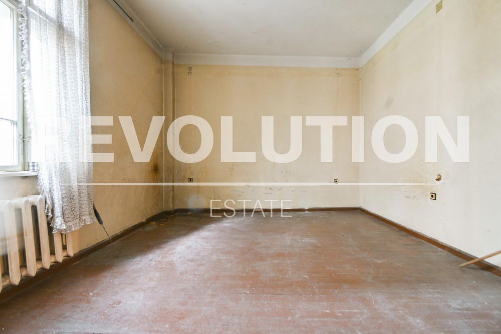 Продава се Четиристаен апартамент в София, Център - 181 кв.м за 3646 €/кв.м - Снимка #6