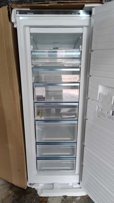 Чисто нов Вертикален Фризер Siemens-Сименс 366 л No Frost FreshSense