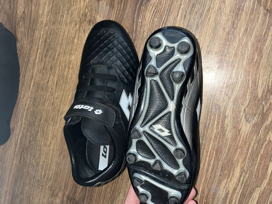 бутсы детские продам