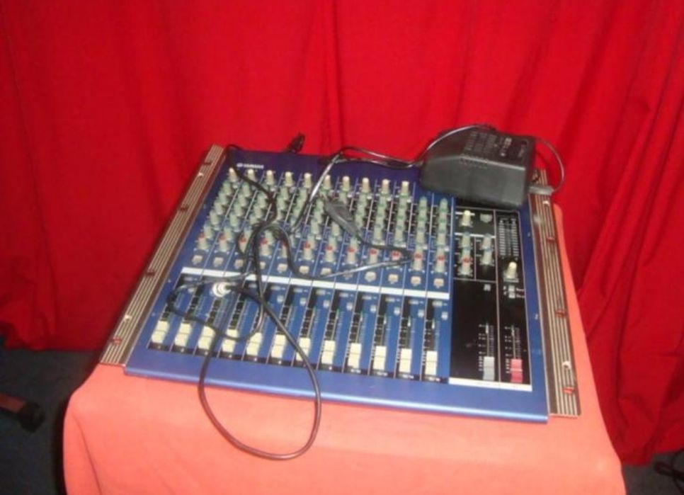 Mixer yamaha mg16/4 16 channel