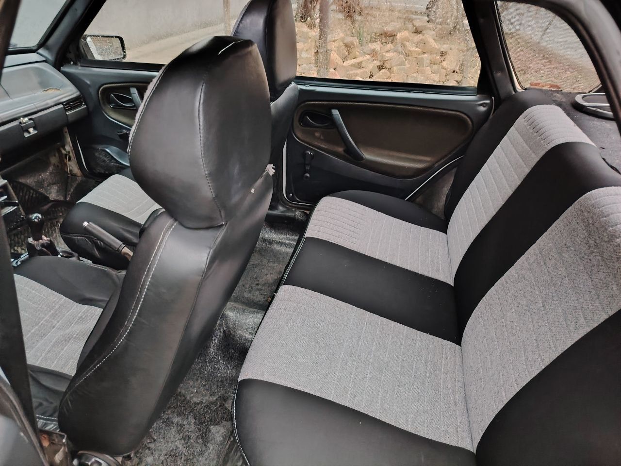 Vaz 2109 sotiladi