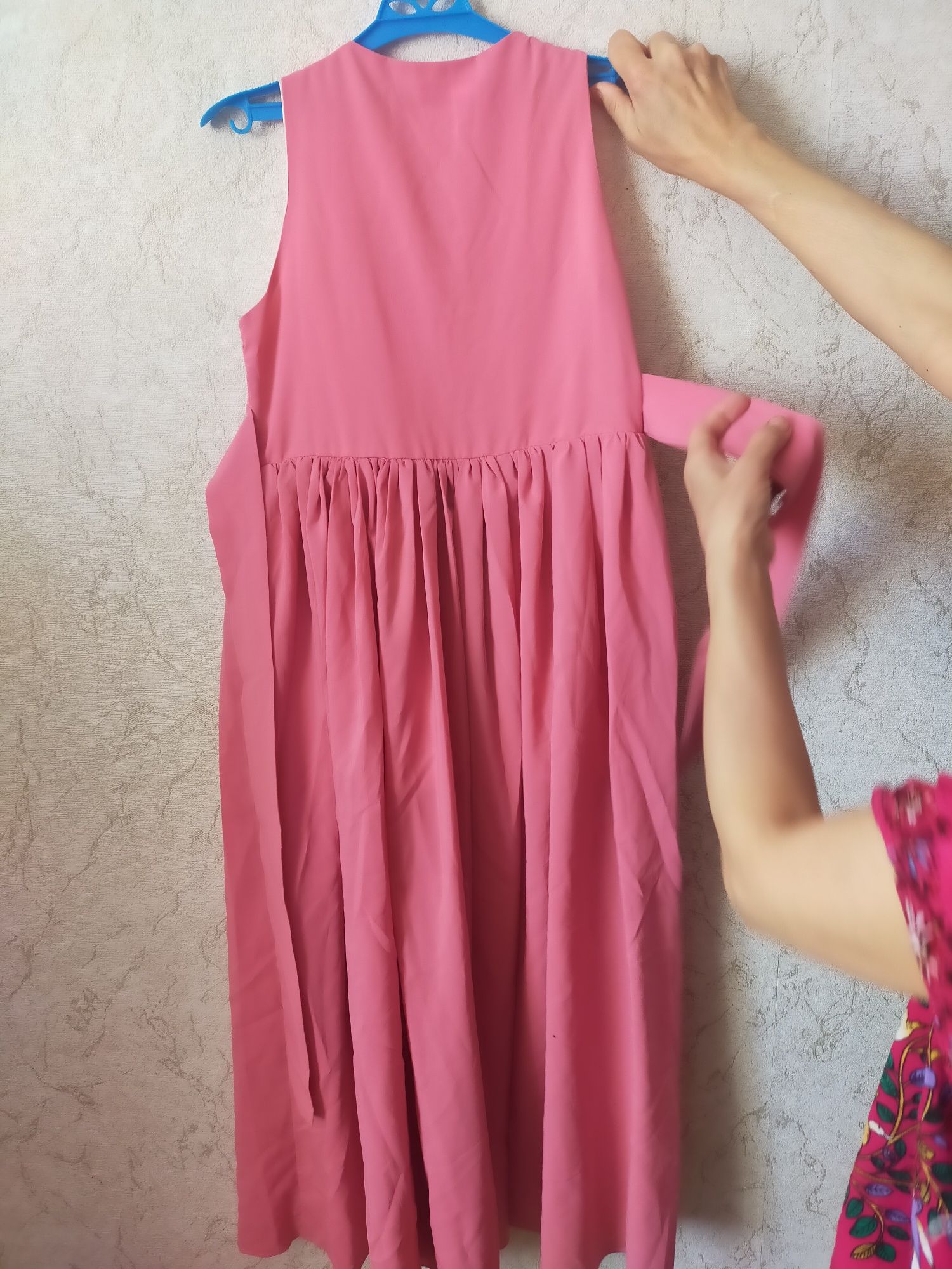 Платье для ребенка 11,12,лет