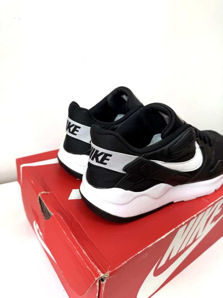 Nike LD Victory ”White Black” (42) Маратонки