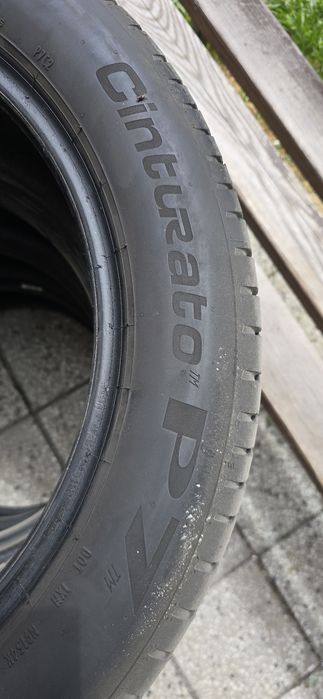 Автомобилни гуми Пирели