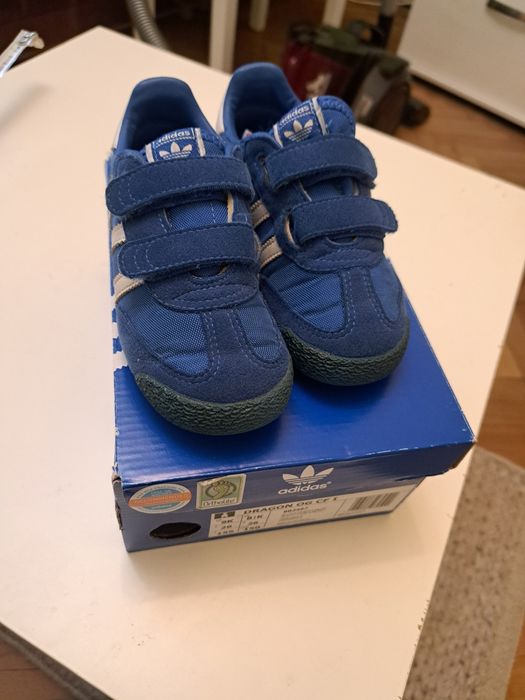 Маратонки момче Adidas Dragon