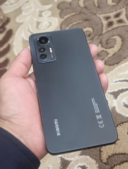 Xiaomi 12 lite sotladi abmen bor iPhone x xr DAN tepasga aybi yoq idya