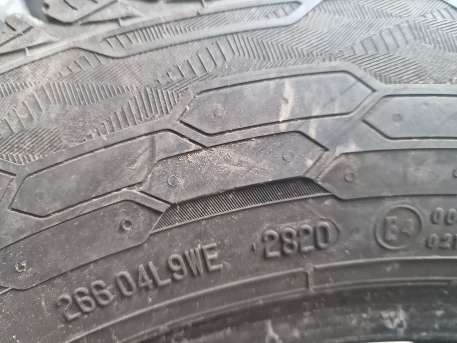 Anvelope 225/65R16C marca Uniroyal, DOT 2020, 7 mm