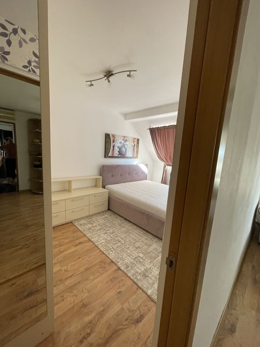 Se vinde apartament la mansarda , 2 camere, 45 m