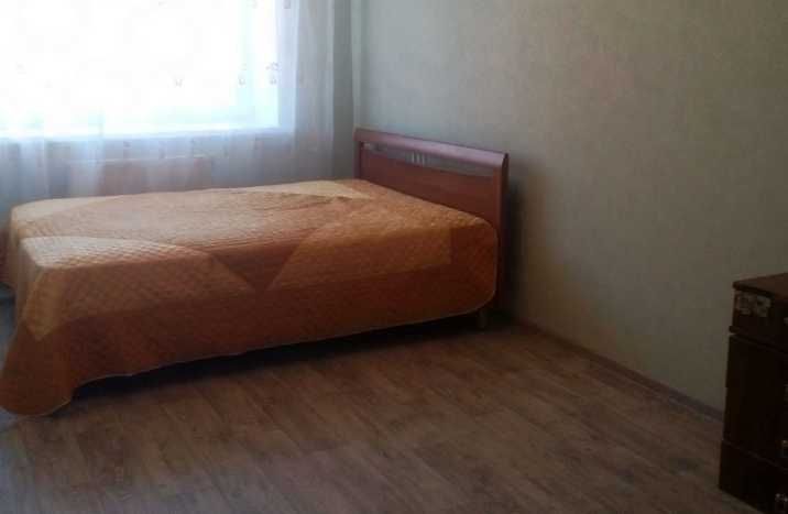 Дава се под наем Двустаен апартамент в Пловдив, Гагарин - 65 кв.м за 270.3 € - Снимка #2