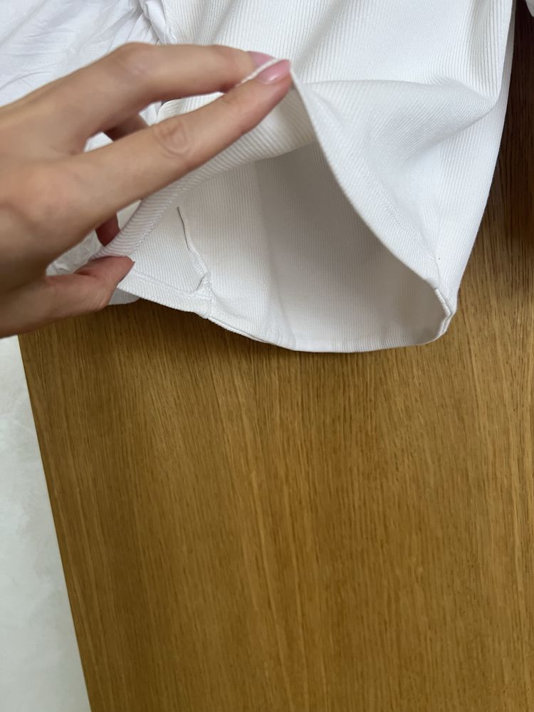 Бяла къса блуза Zara