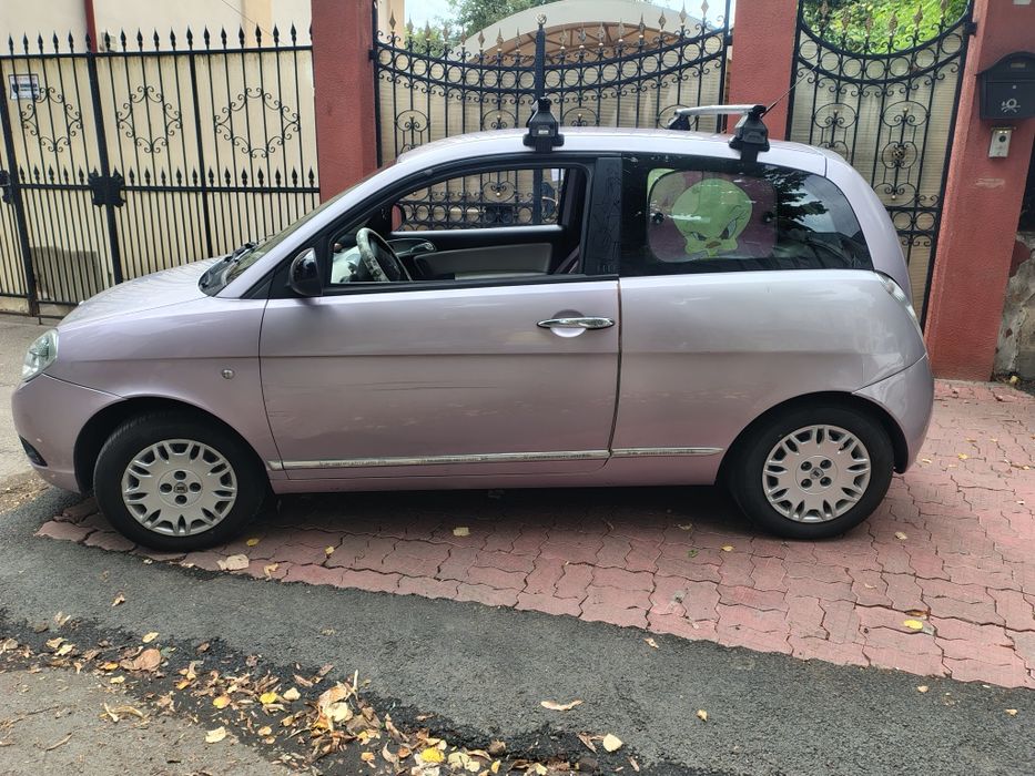 Lancia Ypsilon 2010