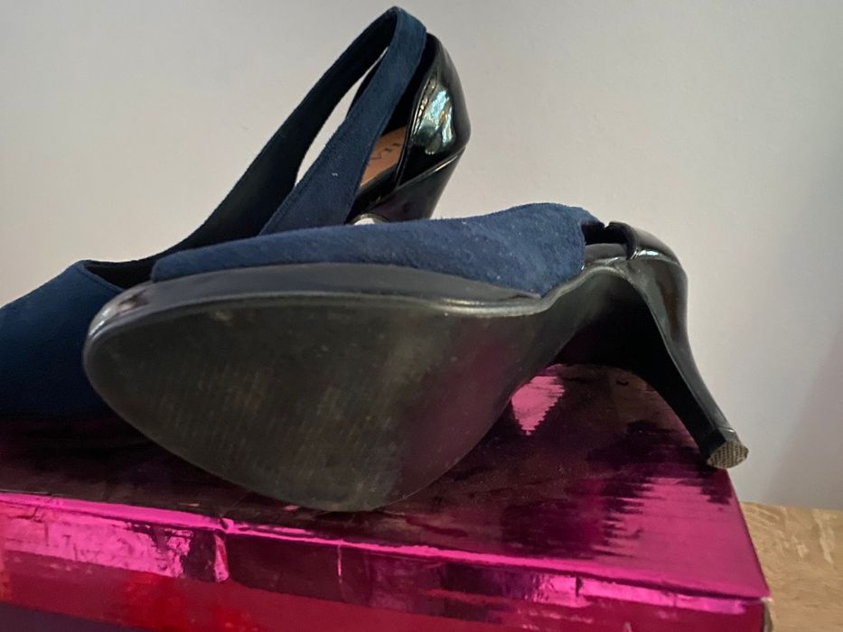 Pantofi cu toc și platforma, material piele