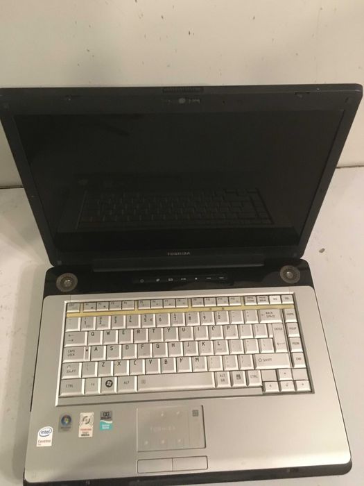 НА ЧАСТИ – TOSHIBA Satellite A200