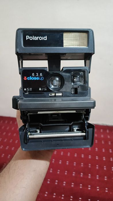 POLAROID Фотоаппарат сотилади момен печать килади холати янги