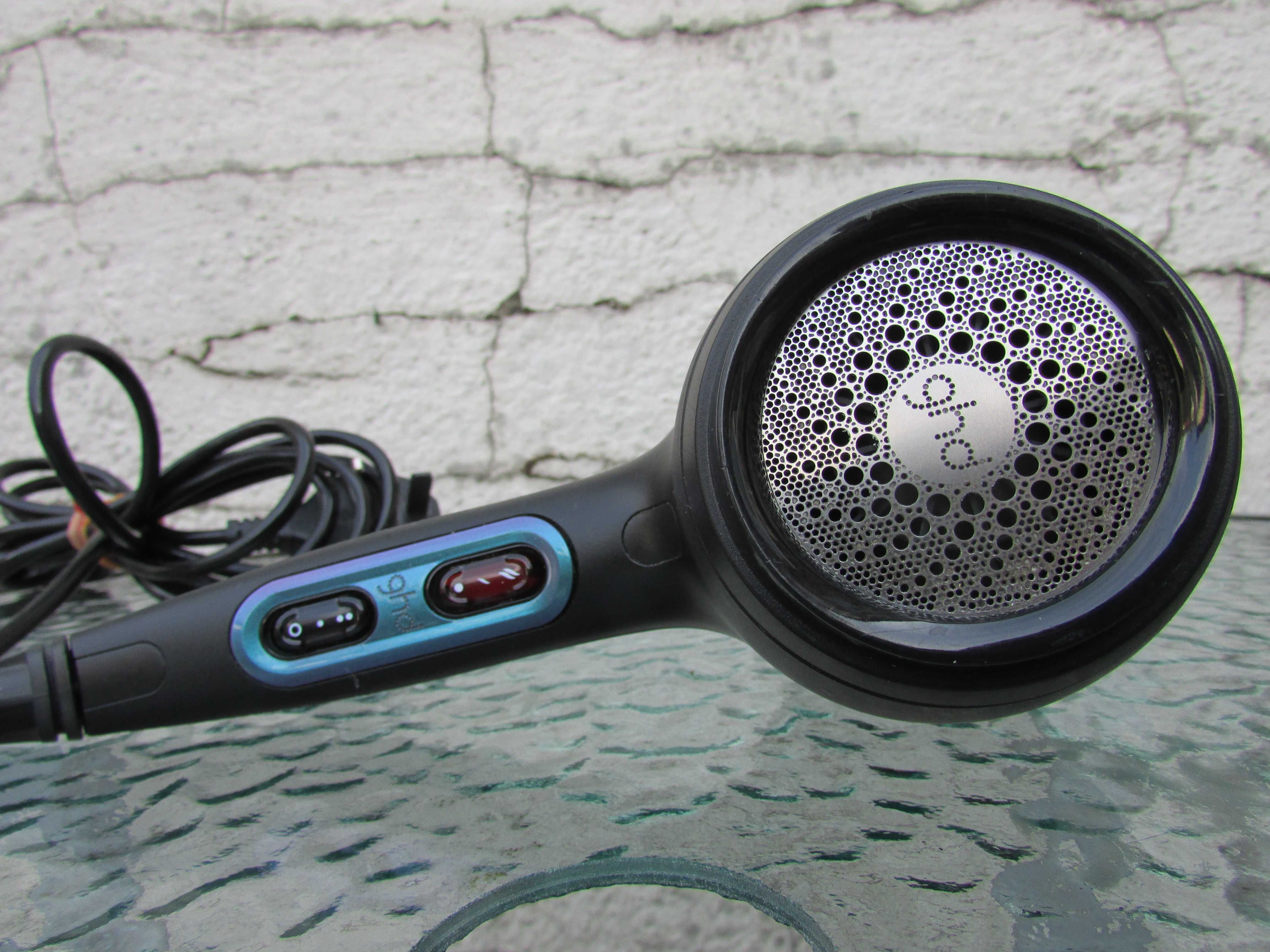 Професионален сешоар GHD AIR