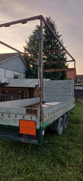 Remorca 2.5t cu prelata