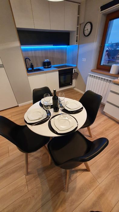 Inchiriez apartament 2 camere