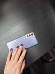 Samsung Galaxy S21 Лилав