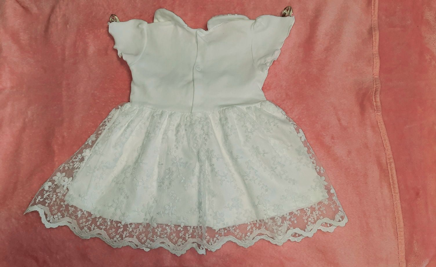 Бебешка бяла рокля
