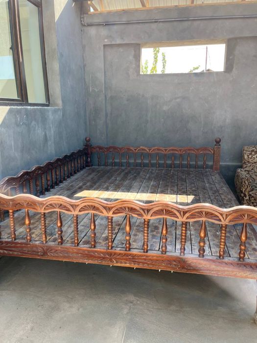 Tapchaniy Krovat Ideal