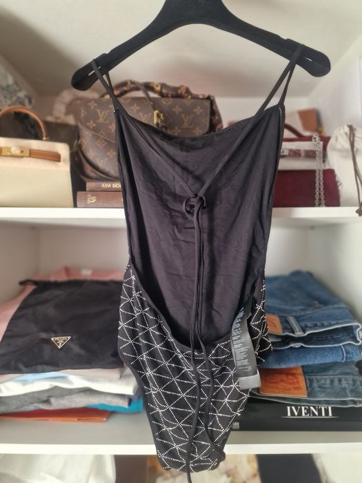 Цял Бански Prada