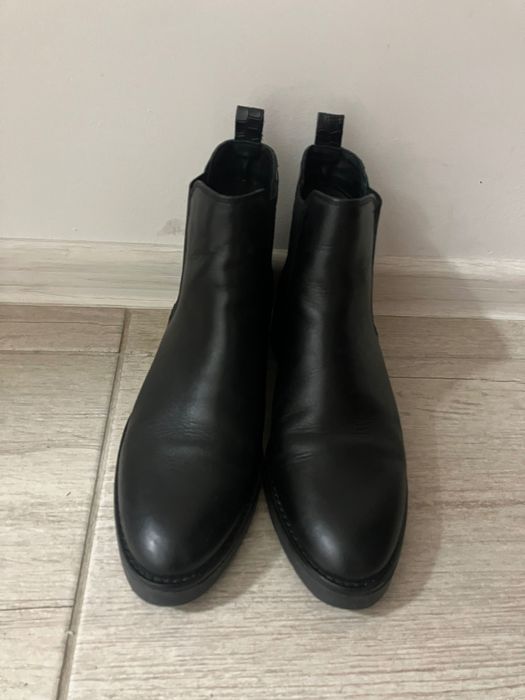 Ниски обувки 40н.