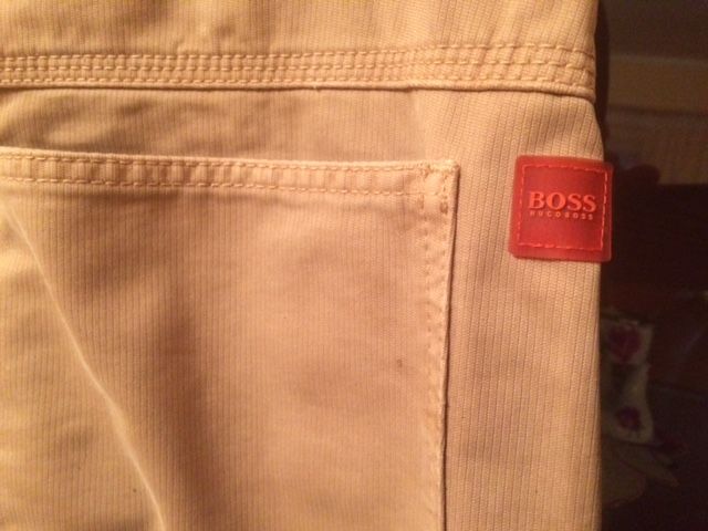 vand pantaloni hugo boss