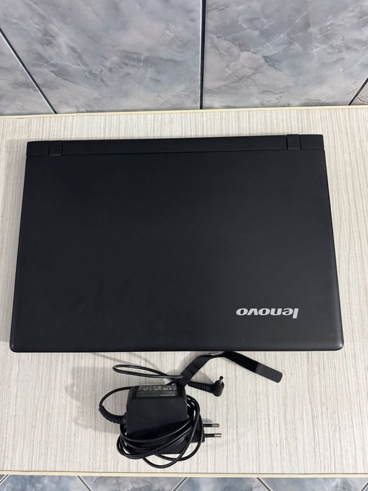 Vand laptop Lenovo IdeaPad