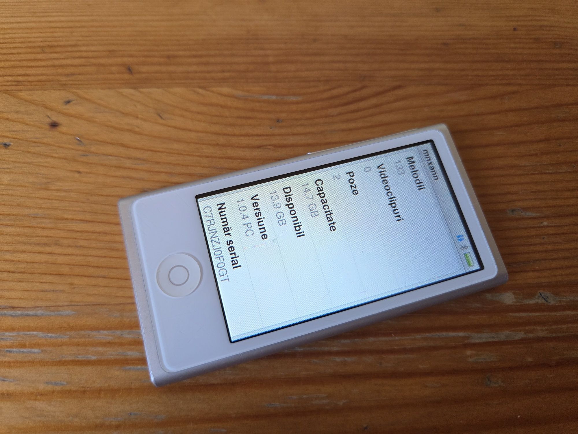 Ipod Nano A1446 touch gen 7 16Gb silver. Ideal player masina.