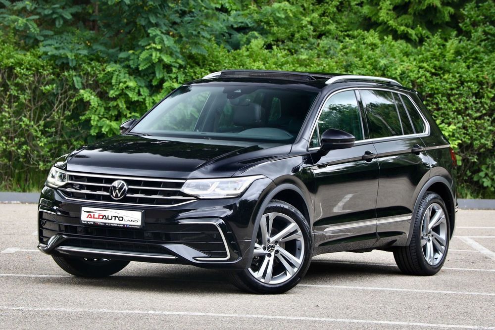 Volkswagen Tiguan R-Line * GARANTIE * ACC * Clima 3 zone * CarPlay * Navi