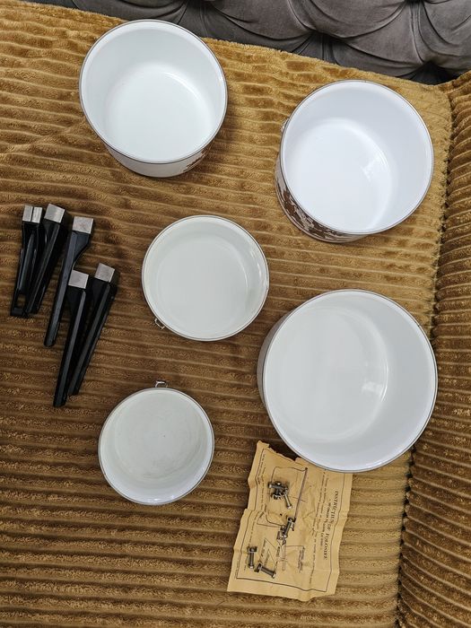 Set cratiti emailate cu mânere, noi