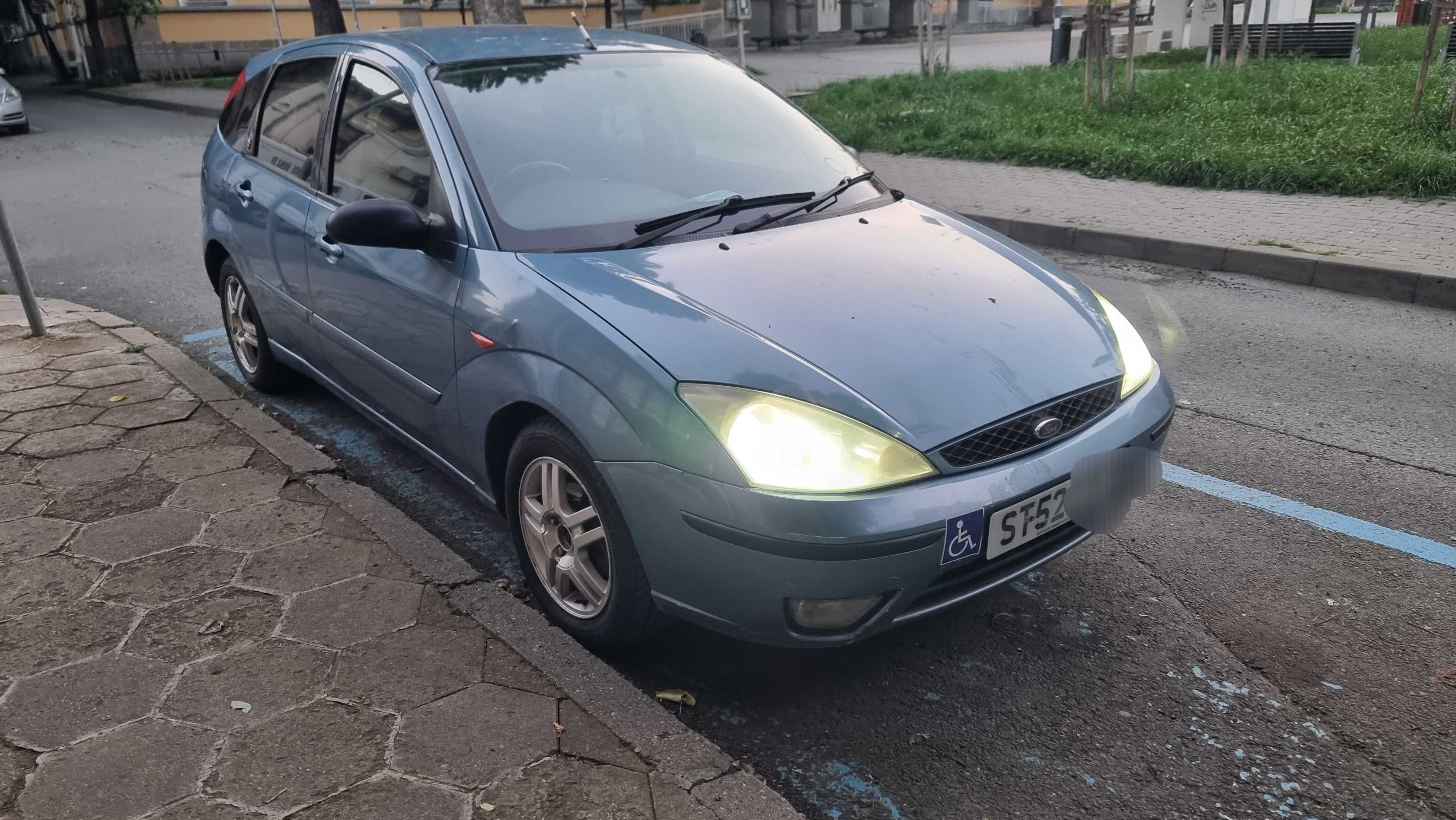 Ford Focus 2.0 Бенз/Газ Клима Десен волан БЕЗ МИТО